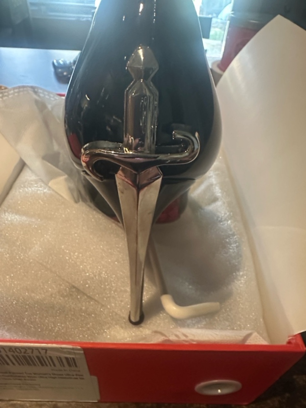 Decorative High-Heel Stiletto Accent in Black and Silver